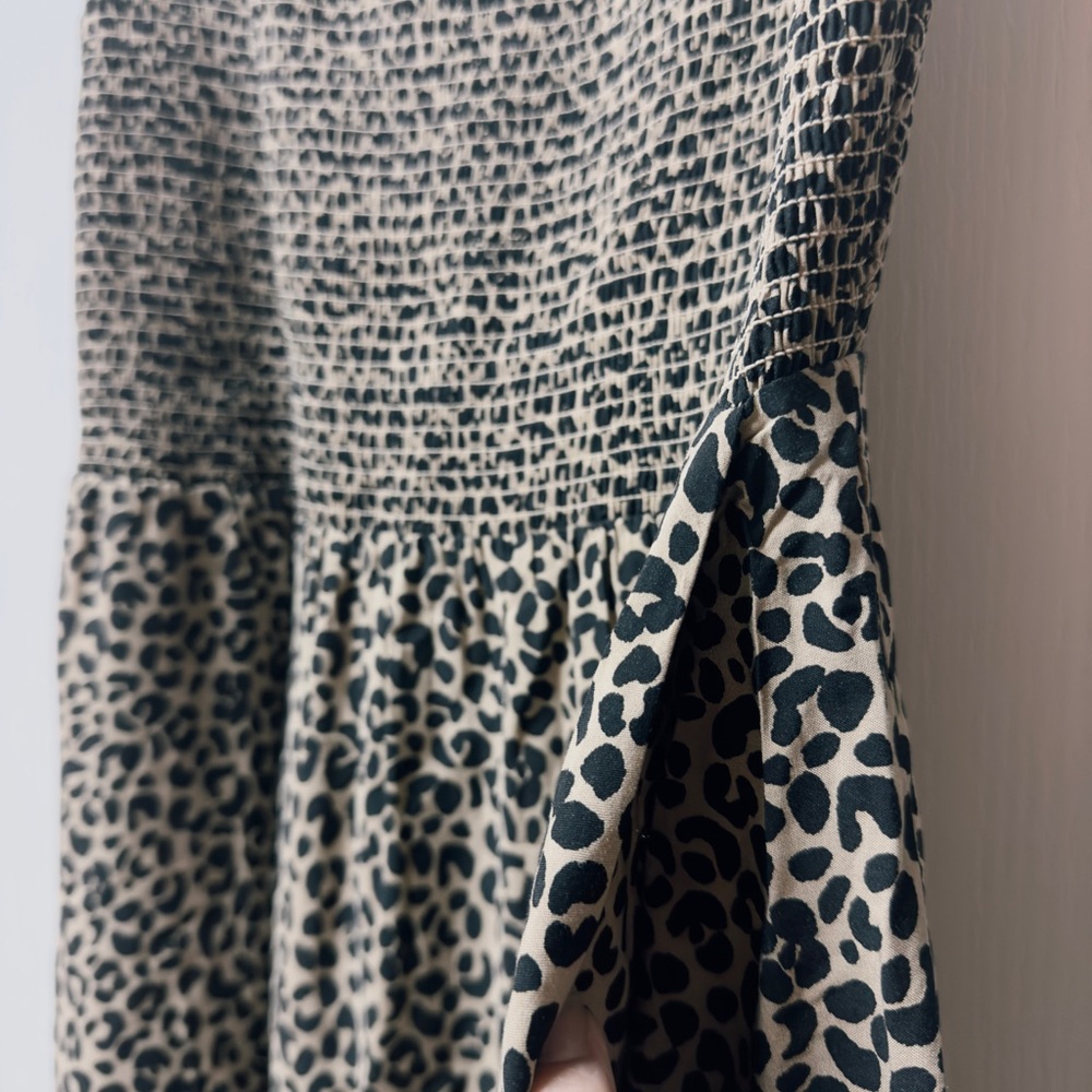 Old Navy Cami Dress - Picture 3 of 7